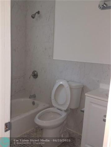 1826-1834 Johnson Street Hollywood FL 33020