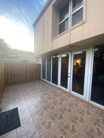 871 NW 81st Terrace Fort Lauderdale FL 33324