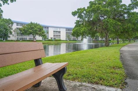 3201 Portofino Point Coconut Creek FL 33066