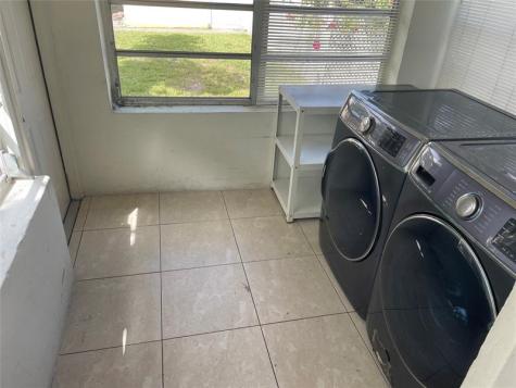 1635 Moffett Street Hollywood FL 33020
