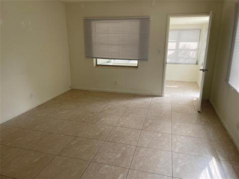 1635 Moffett Street Hollywood FL 33020