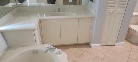 100 NW 108th Way Plantation FL 33324