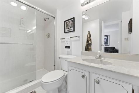 3675 N Country Club Drive Aventura FL 33180