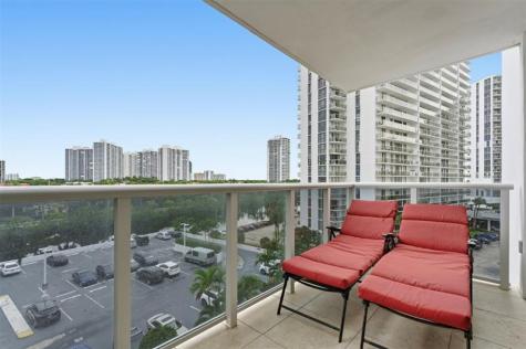 3675 N Country Club Drive Aventura FL 33180