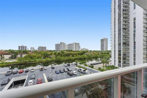 3675 N Country Club Drive Aventura FL 33180
