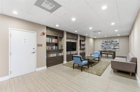 3675 N Country Club Drive Aventura FL 33180