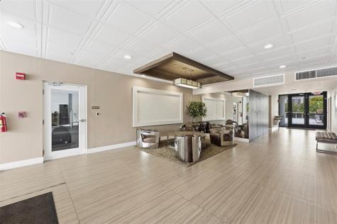 3675 N Country Club Drive Aventura FL 33180