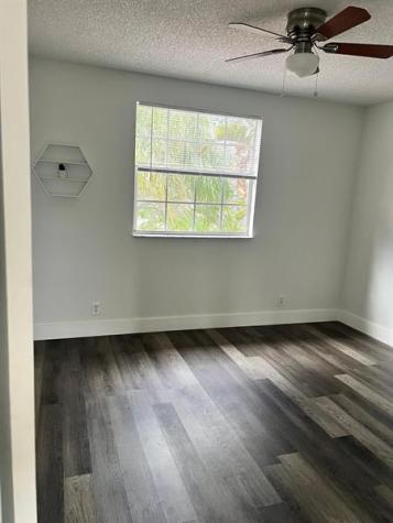 1372 Bayview Circle Weston FL 33326