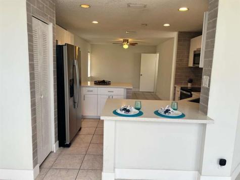 1372 Bayview Circle Weston FL 33326