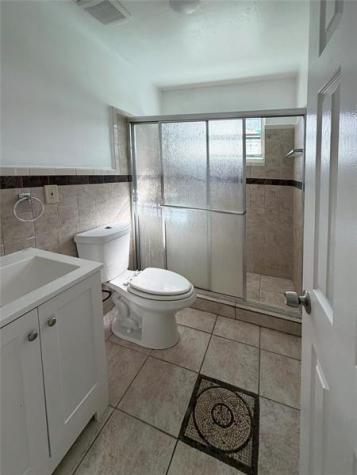 19341 NE 1st Place Miami FL 33179