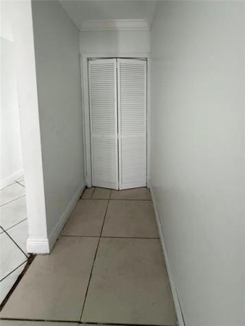 19341 NE 1st Place Miami FL 33179