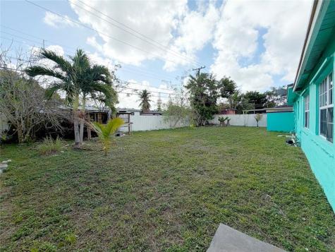 19341 NE 1st Place Miami FL 33179