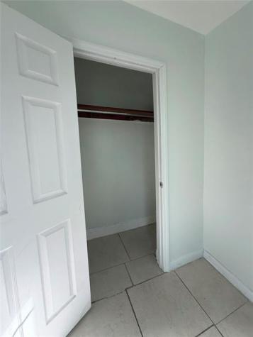 19341 NE 1st Place Miami FL 33179