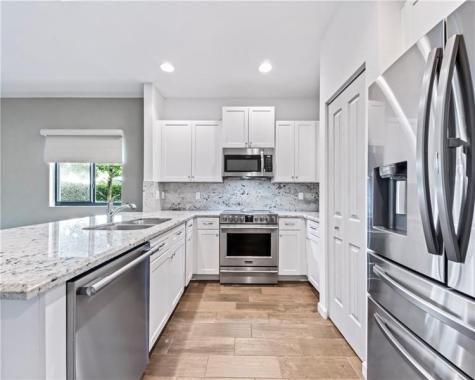 4230 N Dixie Highway Oakland Park FL 33334