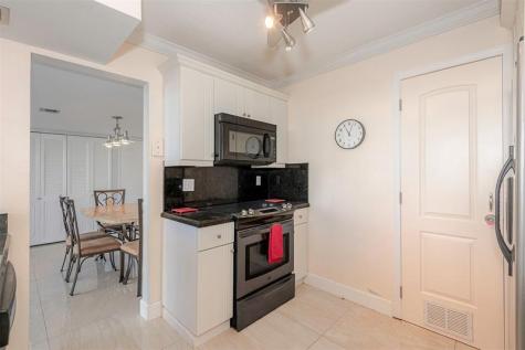 2017 S Ocean Drive Hallandale Beach FL 33009