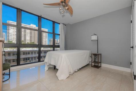 2017 S Ocean Drive Hallandale Beach FL 33009