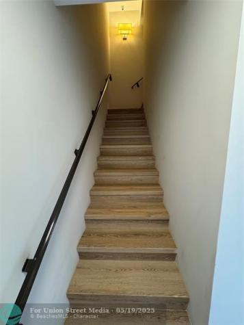 2710 NE 184th Terrace Aventura FL 33160