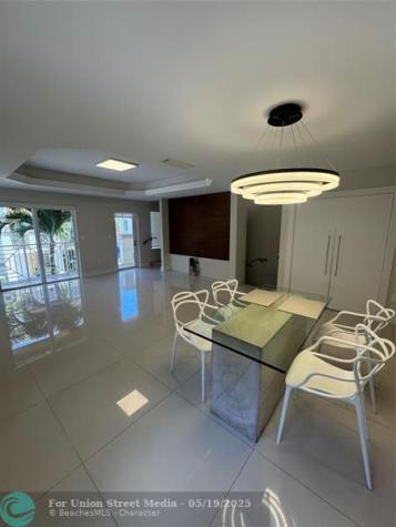 2710 NE 184th Terrace Aventura FL 33160
