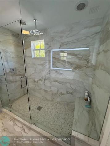 2710 NE 184th Terrace Aventura FL 33160