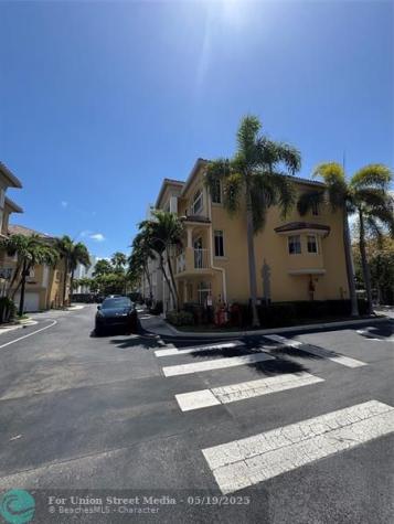 2710 NE 184th Terrace Aventura FL 33160