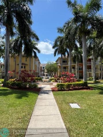 2710 NE 184th Terrace Aventura FL 33160