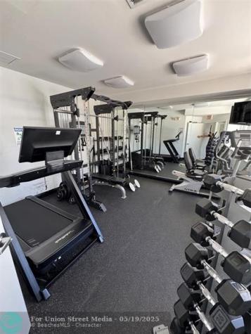 2710 NE 184th Terrace Aventura FL 33160