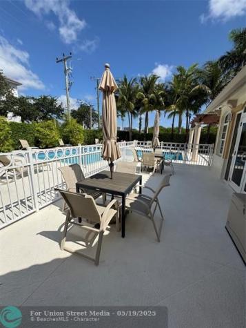 2710 NE 184th Terrace Aventura FL 33160
