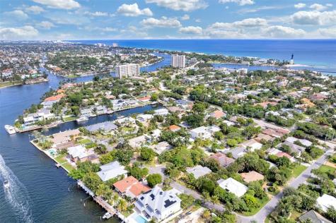 3208 Beacon Street Pompano Beach FL 33062
