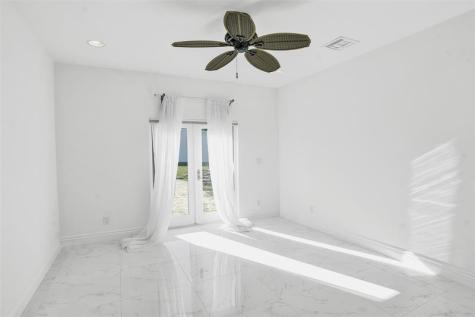 26 Cayuga Road Sea Ranch Lakes FL 33308
