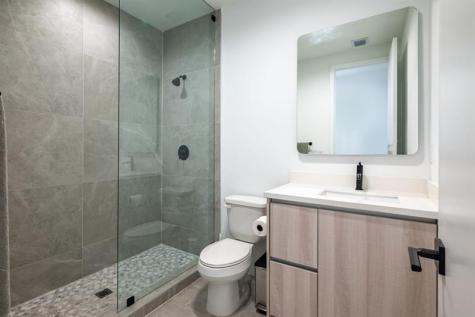 6864 SW 80th Street Miami FL 33143