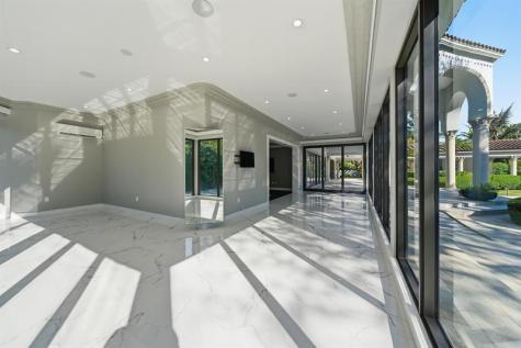 10270 SW 58th Street Miami FL 33173