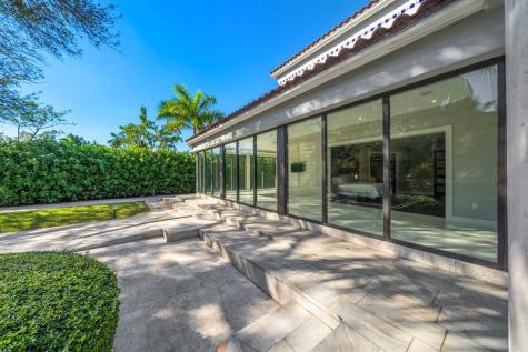 10270 SW 58th Street Miami FL 33173
