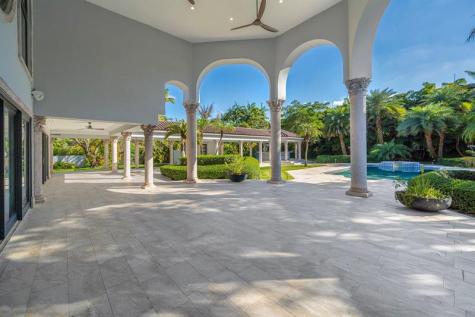 10270 SW 58th Street Miami FL 33173