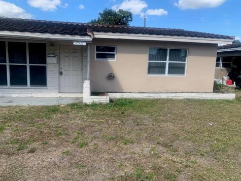 7531 Polk Street Hollywood FL 33024