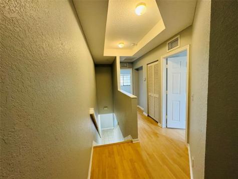 4219 SE Vineyard Weston FL 33332