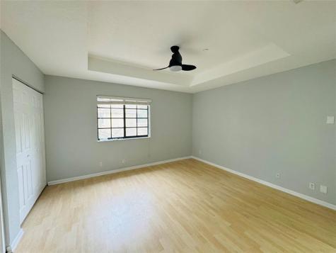 4219 SE Vineyard Weston FL 33332