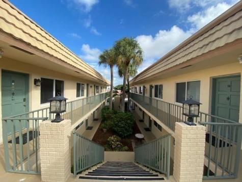 2300 SE 2nd Street Pompano Beach FL 33062