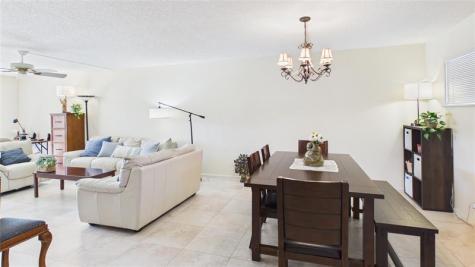 381 S Hollybrook Drive Pembroke Pines FL 33025