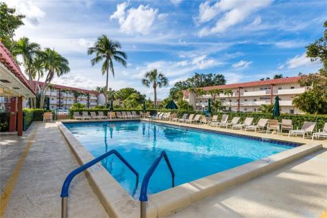381 S Hollybrook Drive Pembroke Pines FL 33025