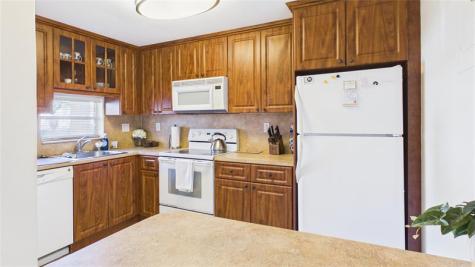 381 S Hollybrook Drive Pembroke Pines FL 33025