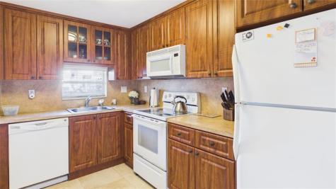 381 S Hollybrook Drive Pembroke Pines FL 33025