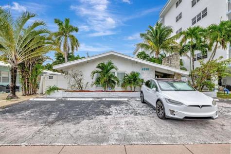 4548 N Ocean Lauderdale By The Sea FL 33313