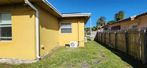 808 NE 7th Street Hallandale Beach FL 33009
