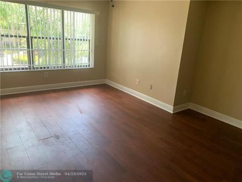 4341 W Mcnab Road Pompano Beach FL 33069