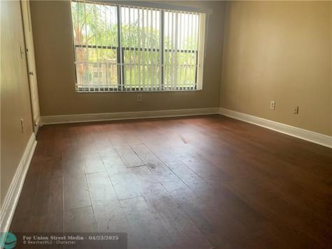 4341 W Mcnab Road Pompano Beach FL 33069