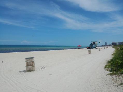 2655 Collins Avenue Miami Beach FL 33140