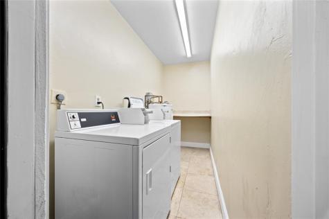 413 SE 16th Street Fort Lauderdale FL 33316