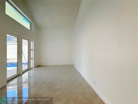 10661 NW 17th Place Plantation FL 33322