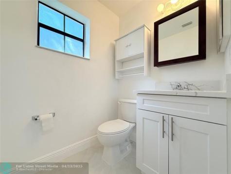 10661 NW 17th Place Plantation FL 33322