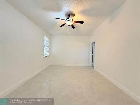 10661 NW 17th Place Plantation FL 33322